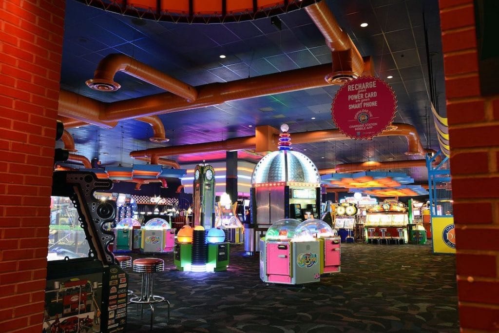 Dave and Buster's Duluth - Closed