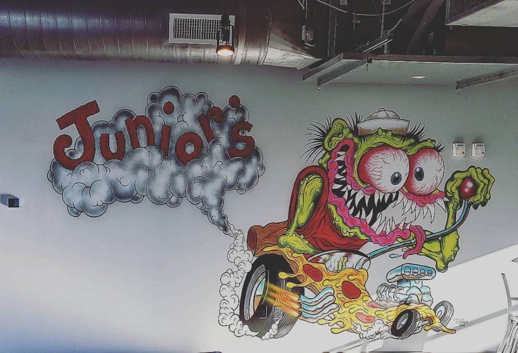 Juniors-Pizza-Mural